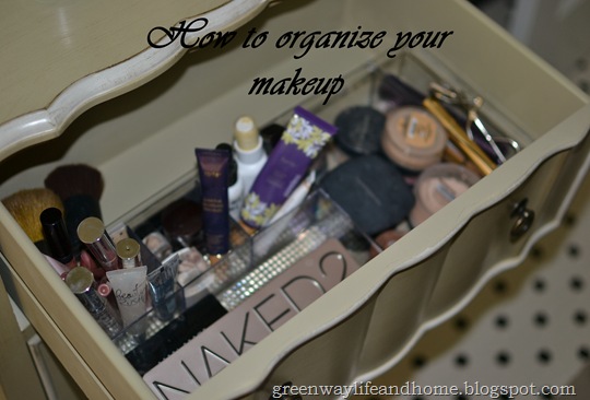 Organize Makeup