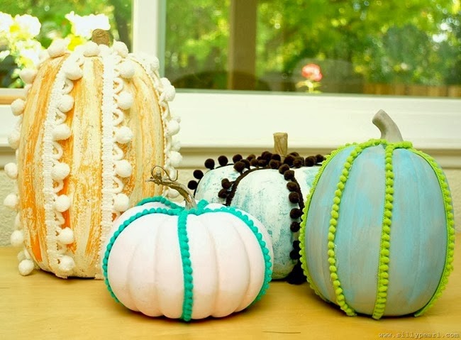 Chalk Paint and Pom Pom Trimmed Pumpkins - The Silly Pearl[4]