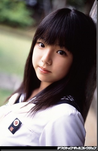 ai-shinozaki-cute-japanese-girl-school-girl-cosplay-lolita-young-girl-japanese-gravure-idol-pictures-002