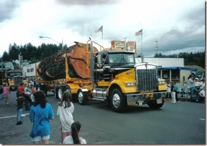 13 Evenson Logging Company Kenworth Log Truck in the Clatskanie Heritage Days Parade on July 4, 1999