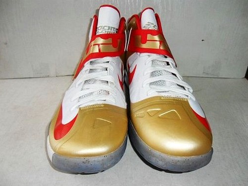 Unreleased Championship Gold Edition of Nike Zoom Soldier VI