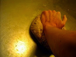 knead3.jpg