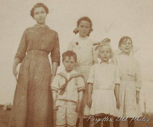 Teckla Ray Myrtle Effie and Ethyl Pequot Lakes Ant Teckla Ray Myrtle Effie and Ethyl Pequot Lakes Ant