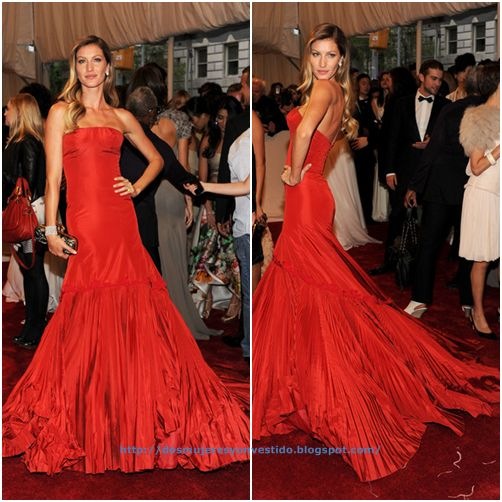 may11-Gisele-Bundchen Alexander McQueen Savage Beauty may11-Gisele-Bundchen Alexander McQueen Savage Beauty