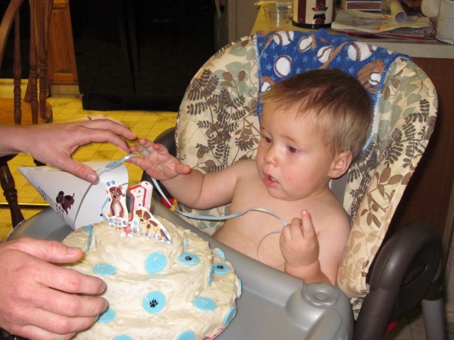 [aug10%2520logan%2520cake%255B8%255D.jpg]