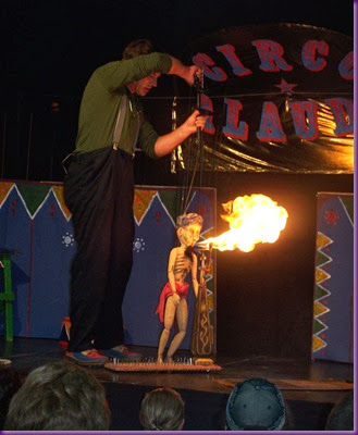 The Puppet Circus. Ravi Ghiring fuego.