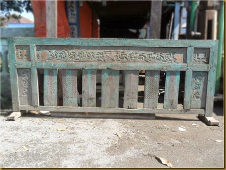 Sketsel kayu jati buatan jaman dulu motif ukiran bintang Sketsel kayu jati buatan jaman dulu motif ukiran bintang