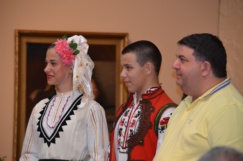 [FolkFest%2520Mayor%2527s%2520Reception%2520%2526%2520Street%2520Dance%2520%252816%2529%255B6%255D.jpg]