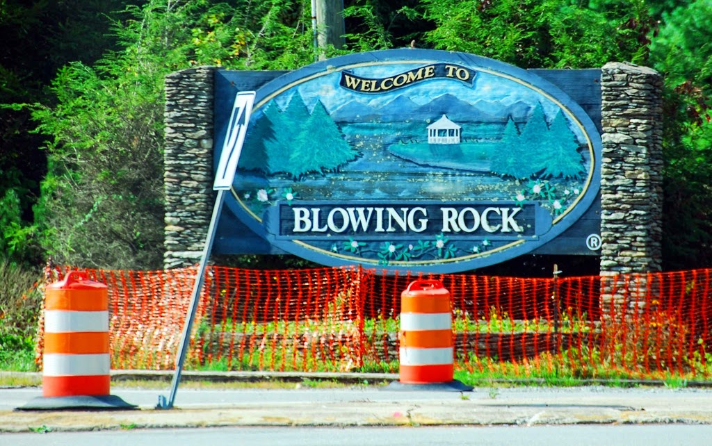 [Blowing-Rock-Sign4.jpg]