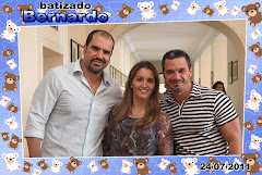 Fotos do evento Batizado Bernardo - 24.07.11. Foto numero 25 da Social Click Fotografia Digital, do Rio de Janeiro, RJ, que faz fotos divertidas, fotos malucas, fotos com fantasias, fotos na hora, fotografia maluca, fotografia divertida com molduras personalizadas. fotos divertidas malucas foto maluca animadas animado rj rio de janeiro divertida fantasia animada fotografo casamento aniversário 15 anos fotógrafo no fotógrafos casamentos