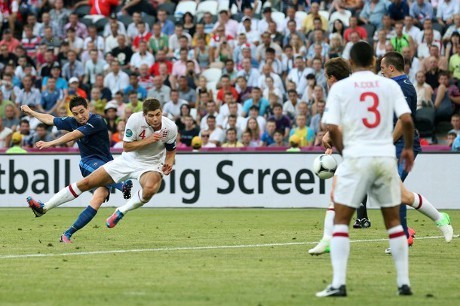 euro-2012-grup-d-perancis-vs-inggris