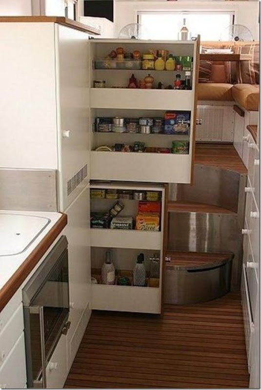 Caminhão perfeito para uma viagem no deserto (22) Caminhão perfeito para uma viagem no deserto (22)