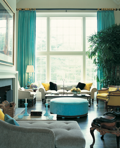 In the same way, this enormous plant brings life and contrast to a teal and yellow palette. (www.thedecorista.com) In the same way, this enormous plant brings life and contrast to a teal and yellow palette. (www.thedecorista.com)