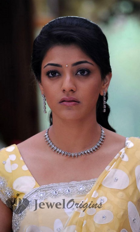 [Kajal-Agarwal-Necklace%255B4%255D.jpg]