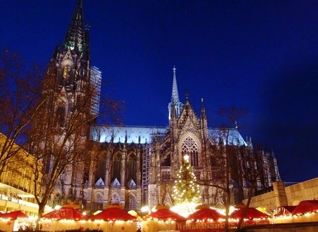 [Koln%2520Xmas%2520Market%255B4%255D.jpg]