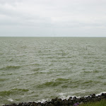 DSC01337.JPG - 9.06.2013.  Polder Andijk; widok z korony tamy na IJselmeer