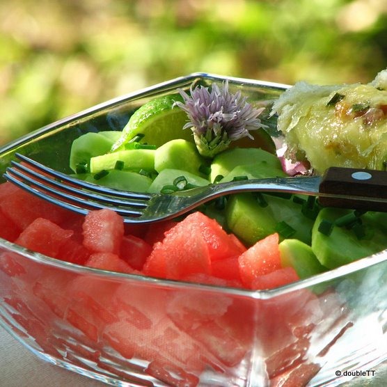 [salata%2520od%2520lubenice-slane%2520buhtle%255B5%255D.jpg]