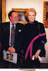 Joan Croucher de Reynal con Horacio de la Cruz en un cócktail de la firma Naón. Gentileza: Ana Lorenzutti.