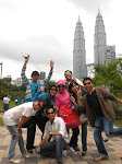 Twin Tower (malay).JPG