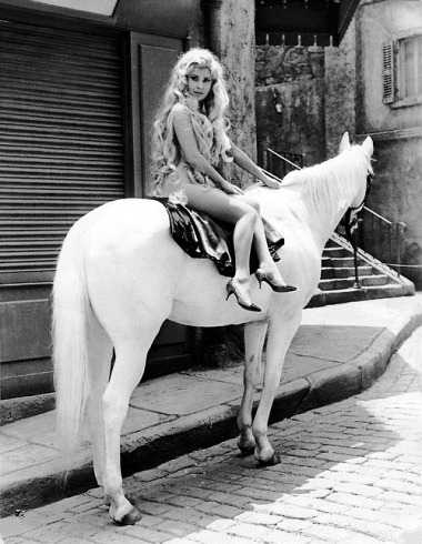 Gina Lollobrigida