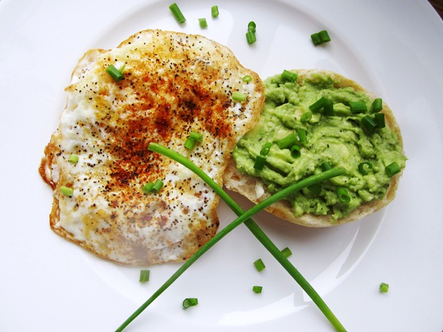 [fried%2520egg%2520avocado%2520100%255B2%255D.jpg]