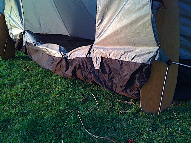 Depending on the lentgh of your paddles or poles, the groundsheet can be pulled up or lowered, and still pegged in OK.
