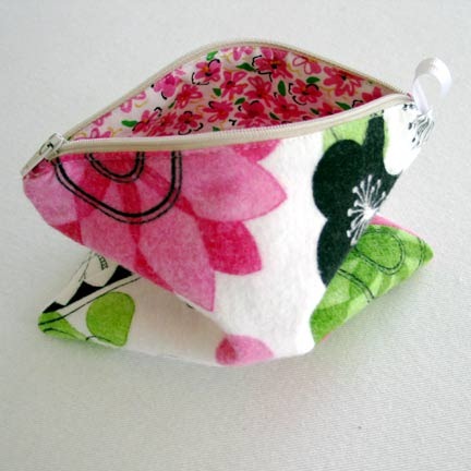 [pouch-2%255B4%255D.jpg]