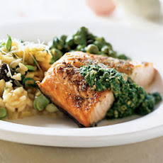 Salmon with Fresh Sorrel Sauce