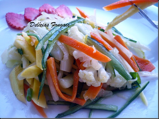 Salada Mix de legumes salada mix de legumes - Delícias frugais