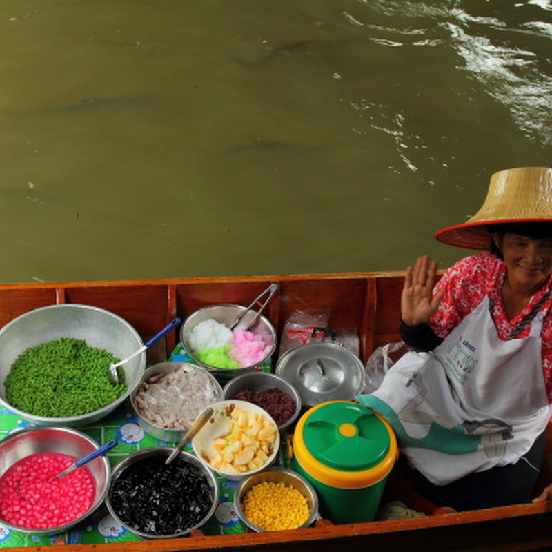 Travel Photo Floating Dessert Shop Be On The Road Live your Travel