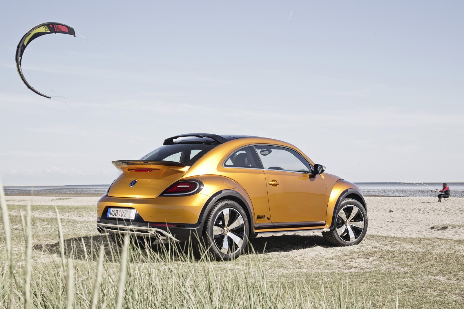 Внедорожное купе Volkswagen Beetle Dune Concept Внедорожное купе Volkswagen Beetle Dune Concept