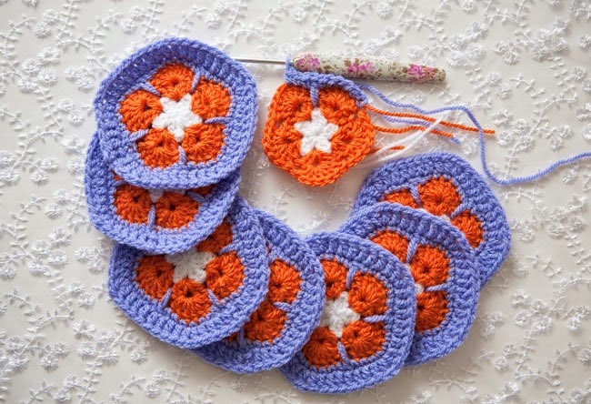 [Crochet-pentagons74.jpg]