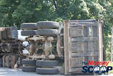 Overturned Truck On Paiken Drive In Spring Valley (Moshe Lichtenstein) - IMG_4452.JPG