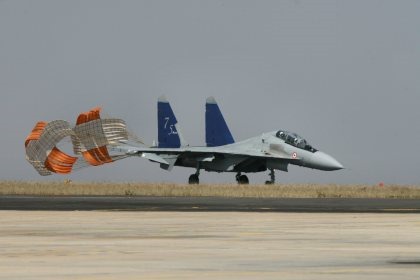 Sukhoi-Su-30MKI-Flanker-IAF-026-R