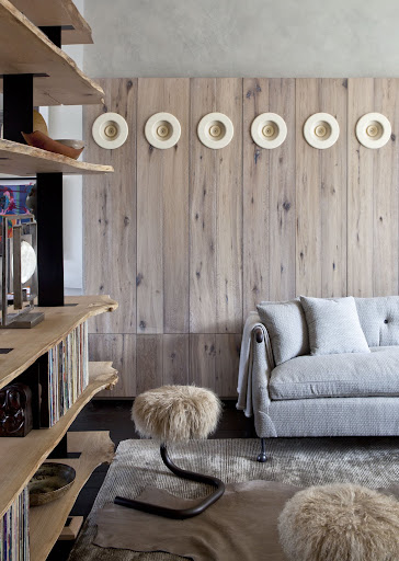 The speakers become part of the wall decor. (Brad Ford ID)