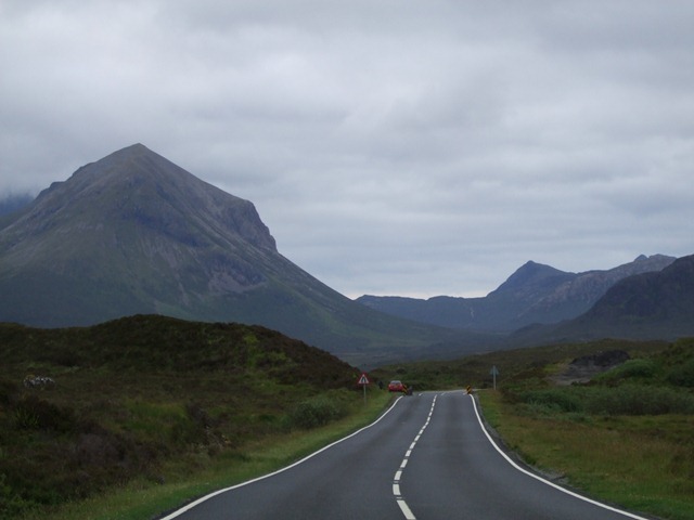 [JH%2520Mon%252020%2520Jun%2520Skye%2520to%2520Nairn%2520003%255B6%255D.jpg]