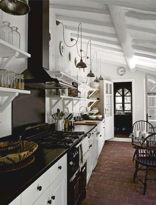 [kitchen.hanginglights%255B4%255D.jpg]