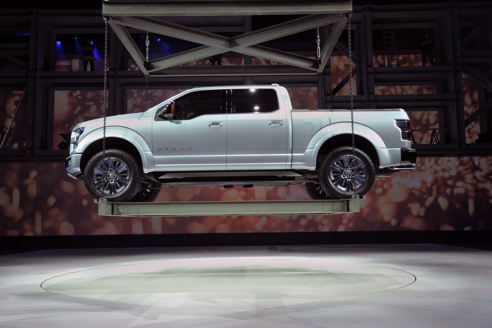 [Ford-Atlas-Concept-1%255B2%255D.jpg]