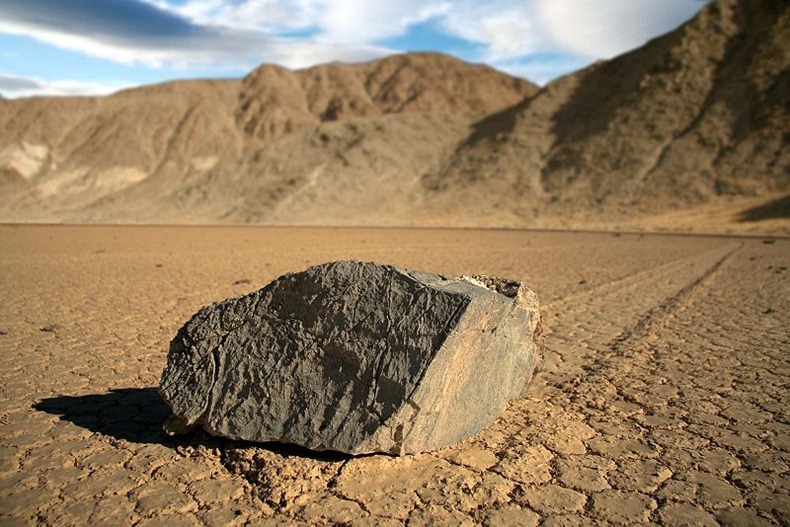 sailing-stones-death-valley-2 sailing-stones-death-valley-2