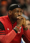 lebron james nba 130221 mia at chi 09 LeBron Debuts Prism Xs As Miami Heat Win 13th Straight
