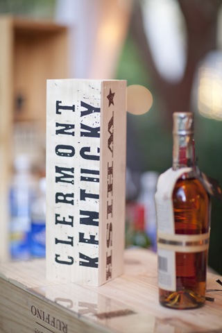 [Whiskey%2520bar%255B3%255D.jpg]