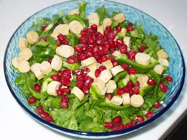 Green and Red Salad