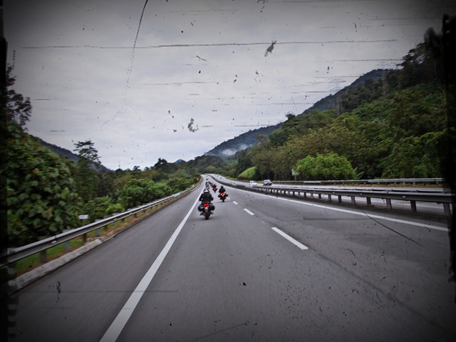 [DSCN03422.jpg]