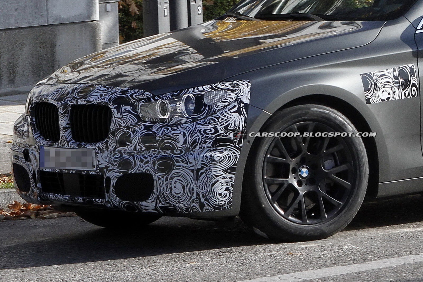 [2014-BMW-5-Series-GT-FL-7%255B3%255D.jpg]