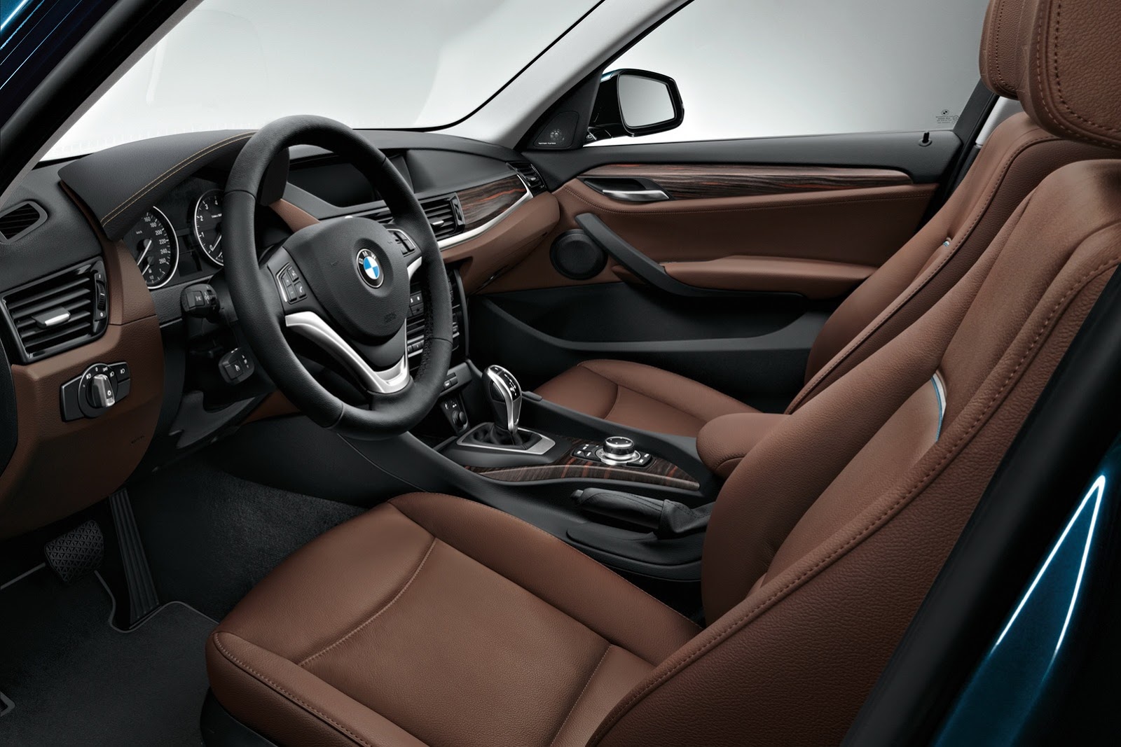 [2014-BMW-X1-13%255B2%255D.jpg]