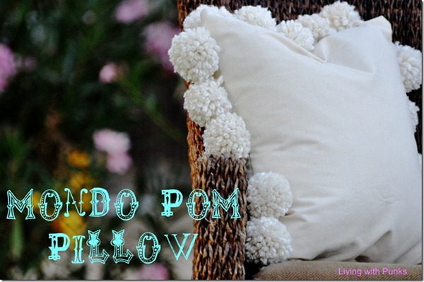 Pom Pom Pillow Tutorial