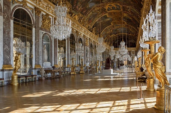 Galería de los Espejos. Galería de los Espejos.