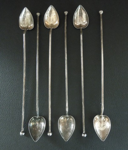 [Lorainesspoons3.jpg]