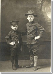 Roly and Carl circa 1918_thumb[1]