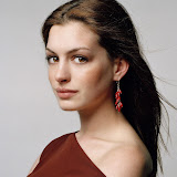 anne-hathaway-1600x1200-19195.jpg